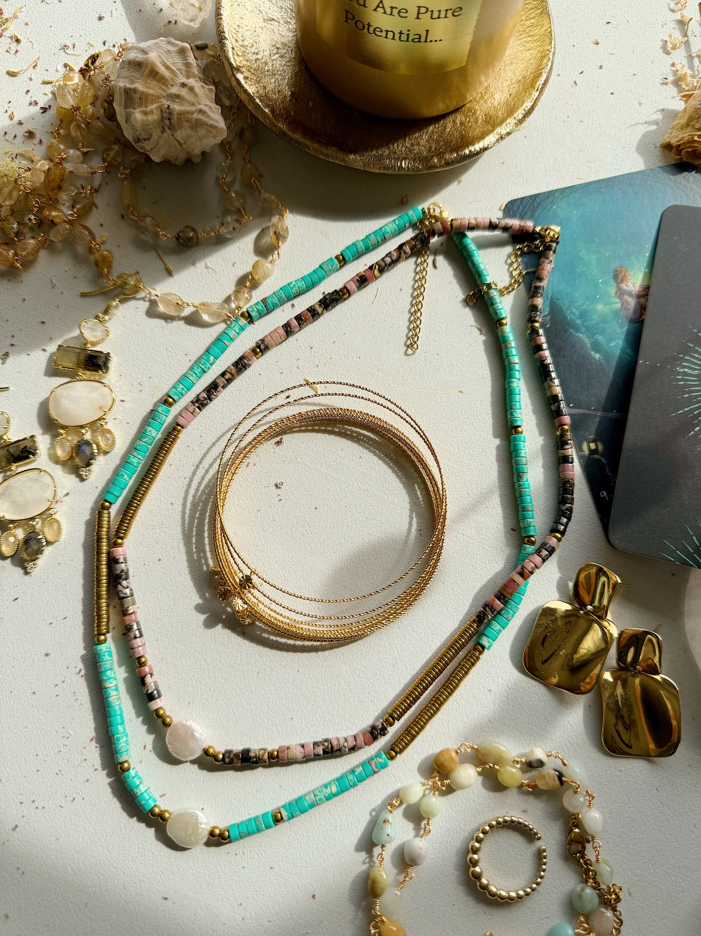 Turquoise and pearl necklace “Gyvybė”