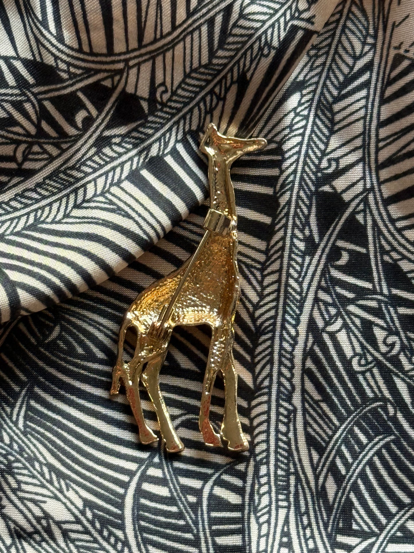 Brooch "Giraffe"