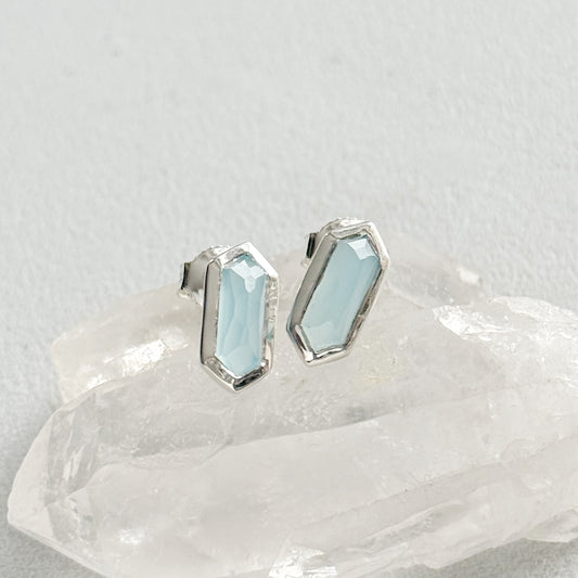 Sidabriniai auskarai su Chalcedono kristalais