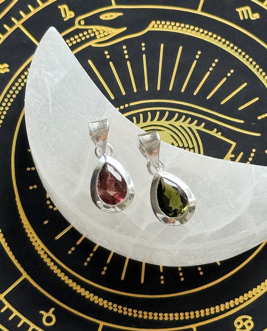 Sidabrinis Turmalino pakabukas