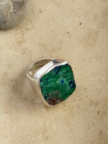 Sidabrinis Žiedas su šilkiniu malachito kristalu / 16 dydis