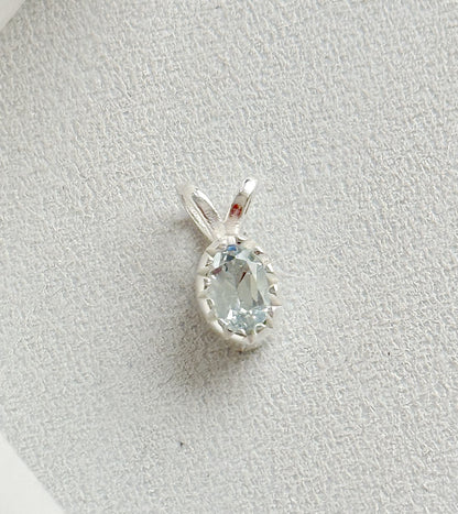 Sidabrinis akvamarino pakabukas