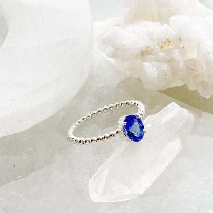 Sidabrinis tanzanito žiedas