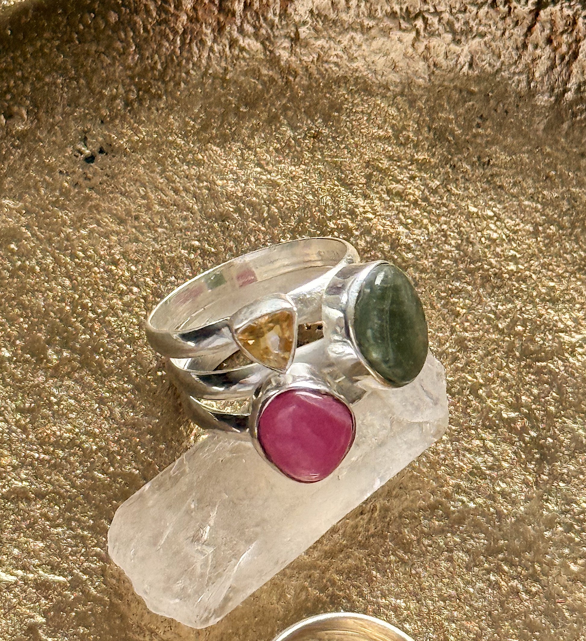 Sidabrinis turmalino, avantiurino ir citrino žiedas / 16 dydis