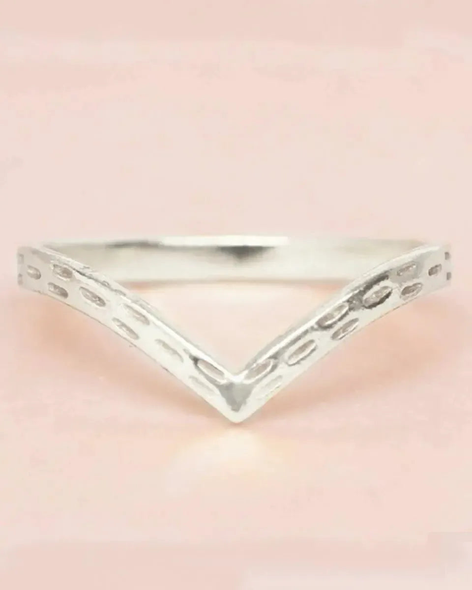 Sidabrinis žiedas “Esu”