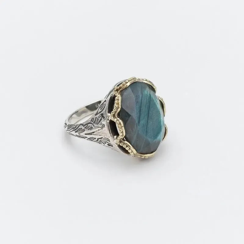 "Labradorite Magic" silver ring