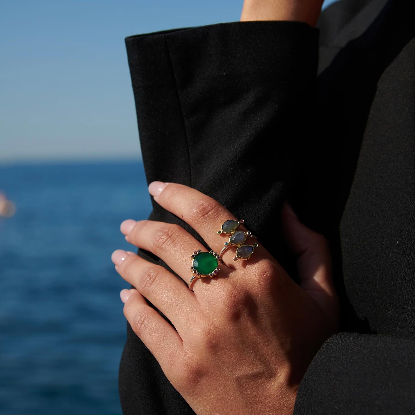 Onyx Compass silver ring