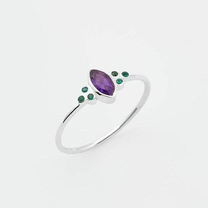 Silver ring with amethyst / size 14