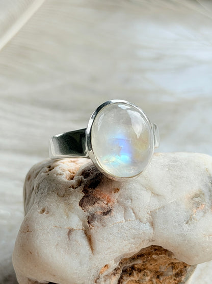 Silver ring with moonstone “Full Moon”