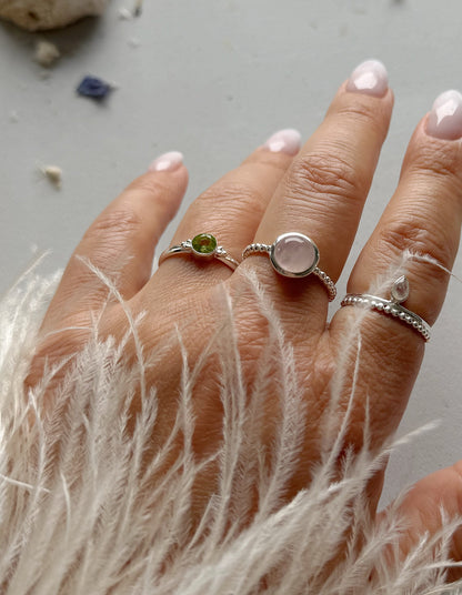 Silver ring with rose quartz
