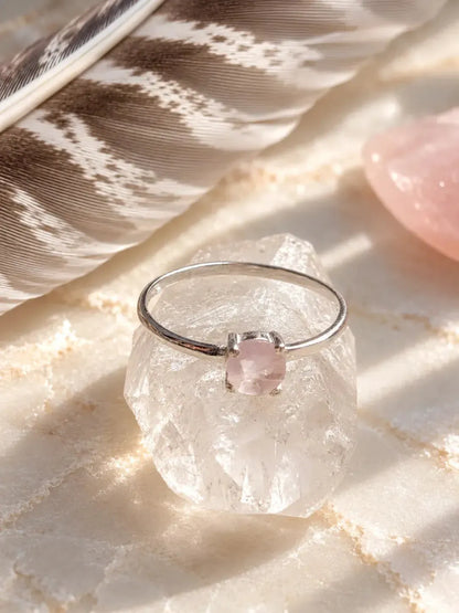 Silver ring with rose quartz