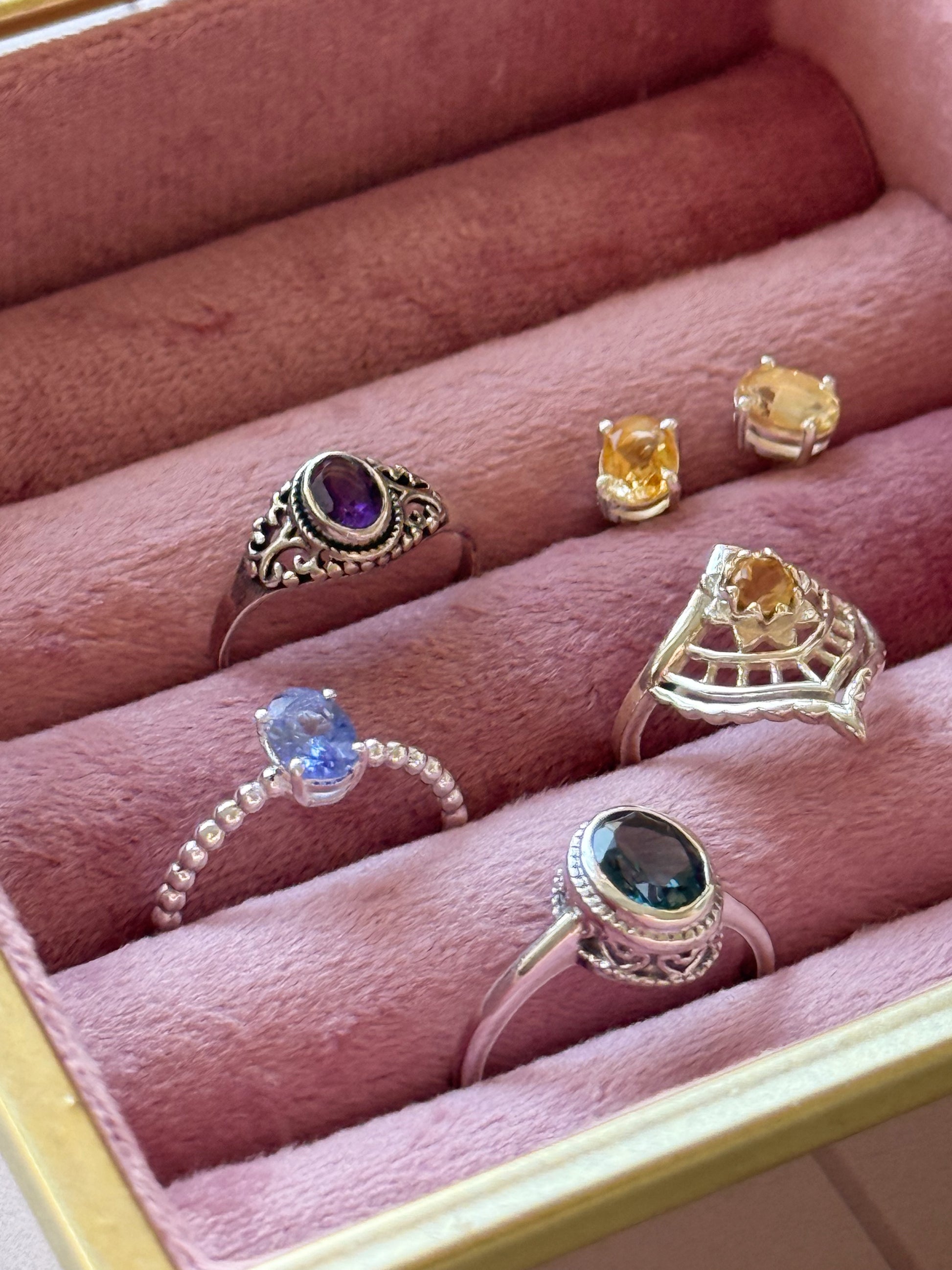 Silver tanzanite ring