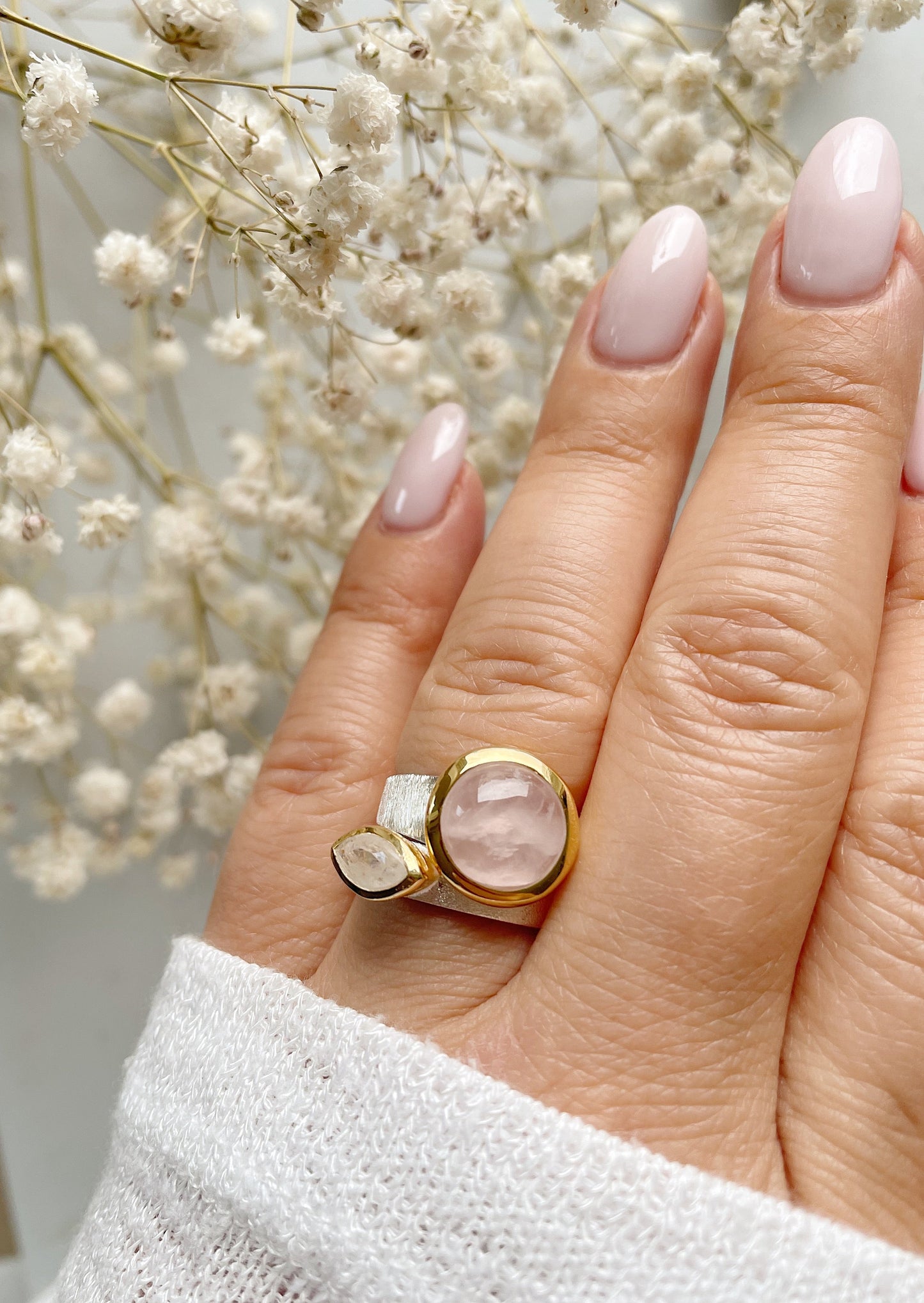 Silver ring with chalcedony