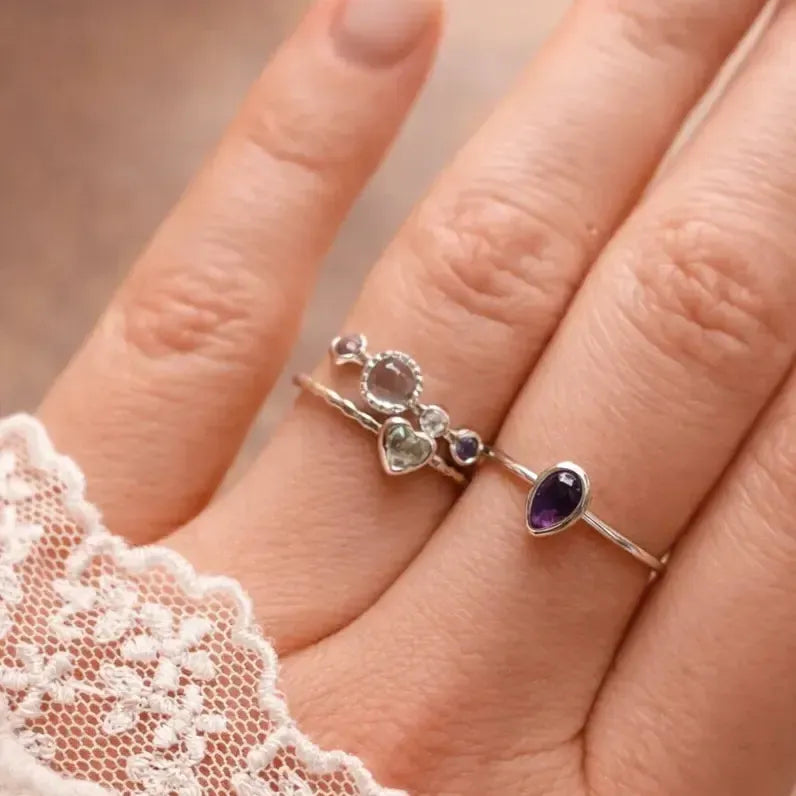 Sidabrinis žiedas su ametistu “Harmonija”