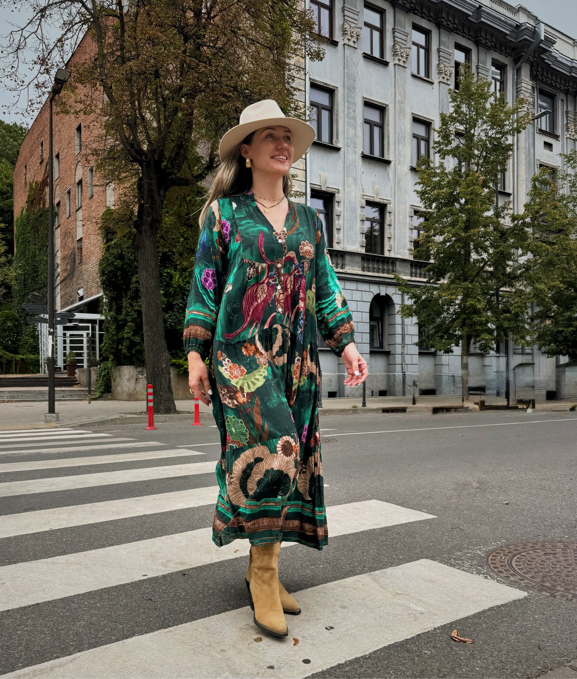Suknelė “Lotosas"