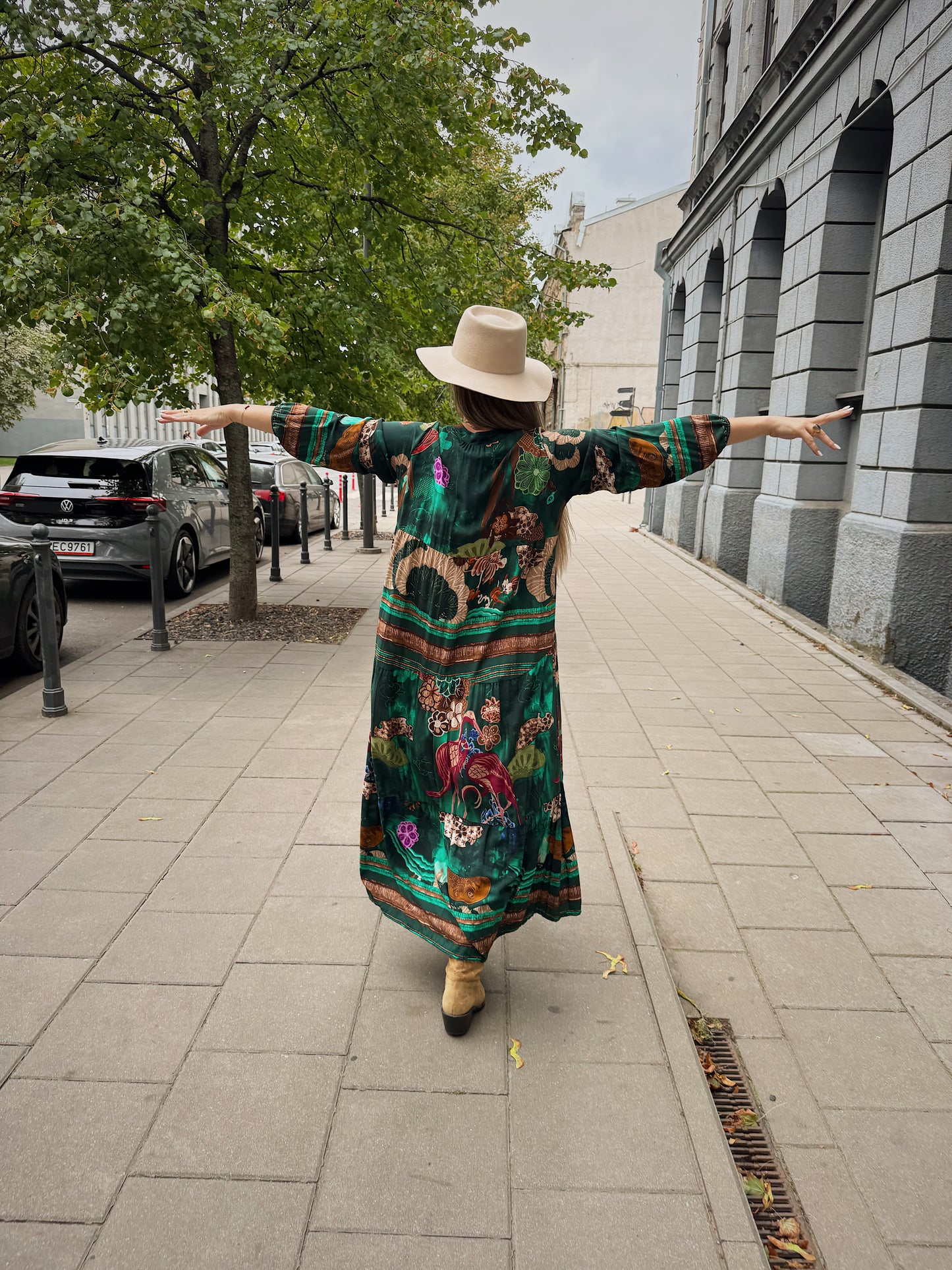 Suknelė “Lotosas"