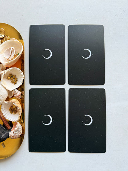 Taro kortos "The Tarot of Secrets"