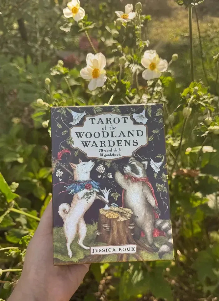 Taro kortos „Woodland Wardens Tarot"