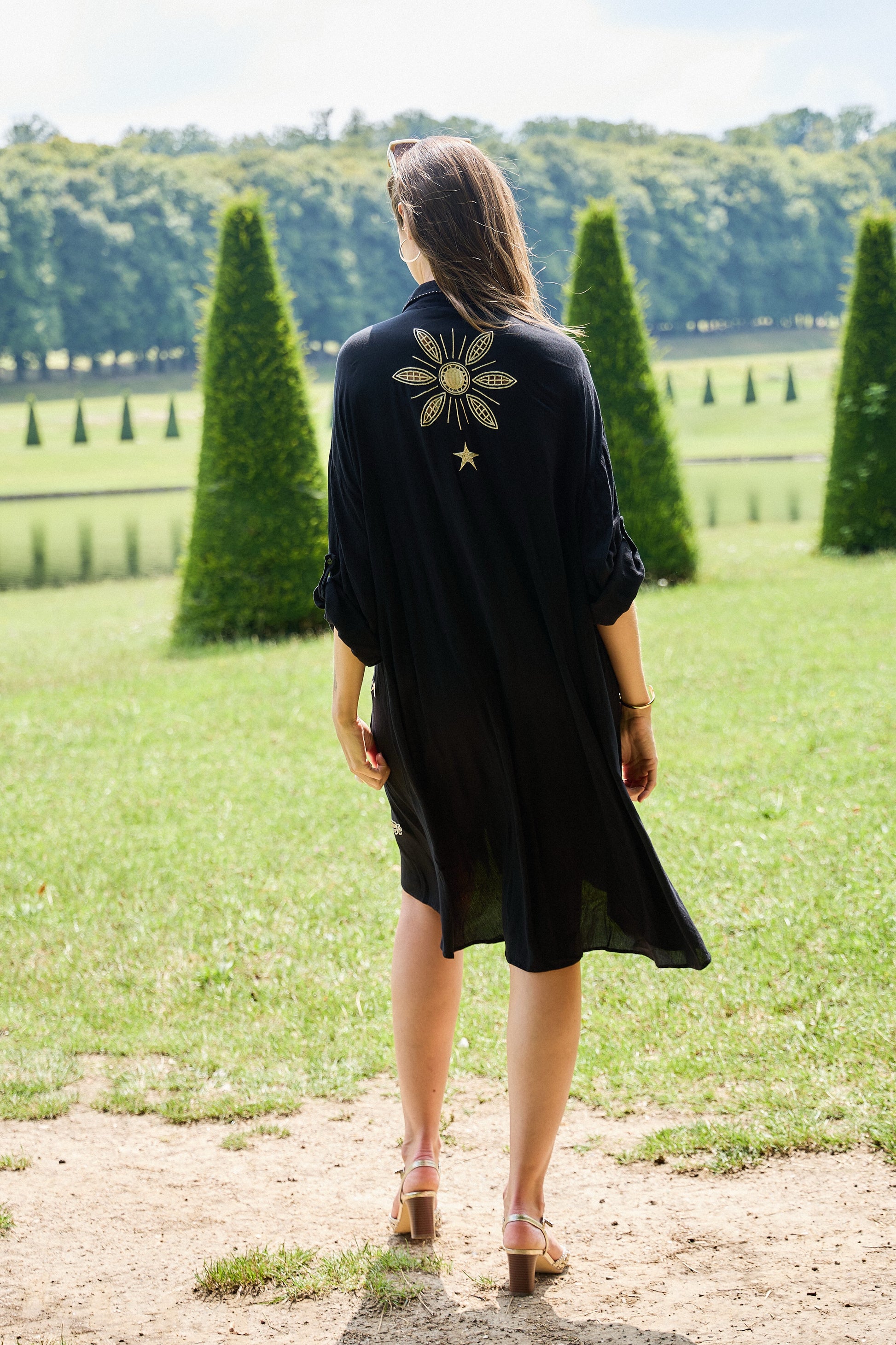 Trumpa Suknelė “Nakties karalienė"