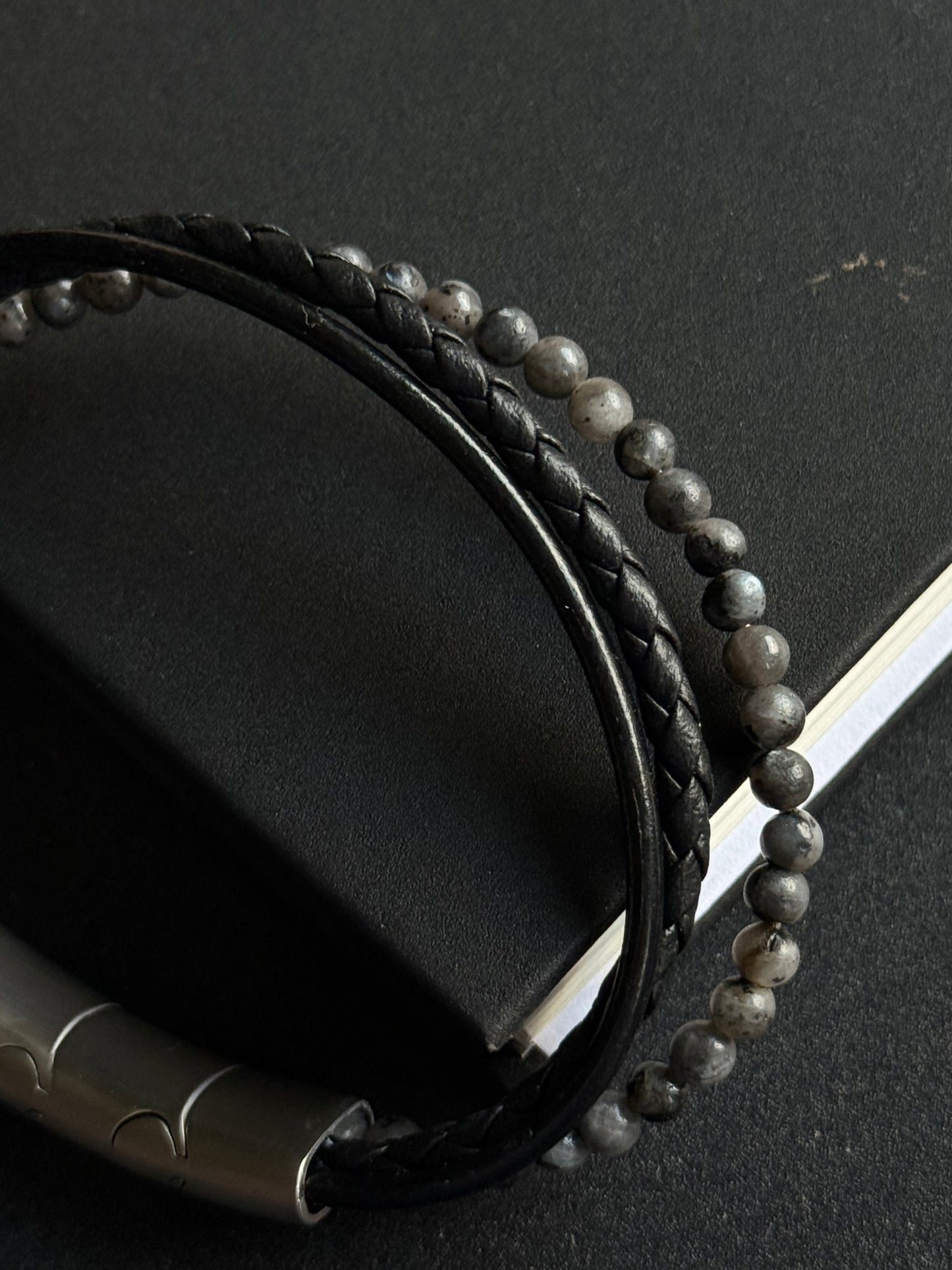 Vyriška apyrankė "Intuicija”