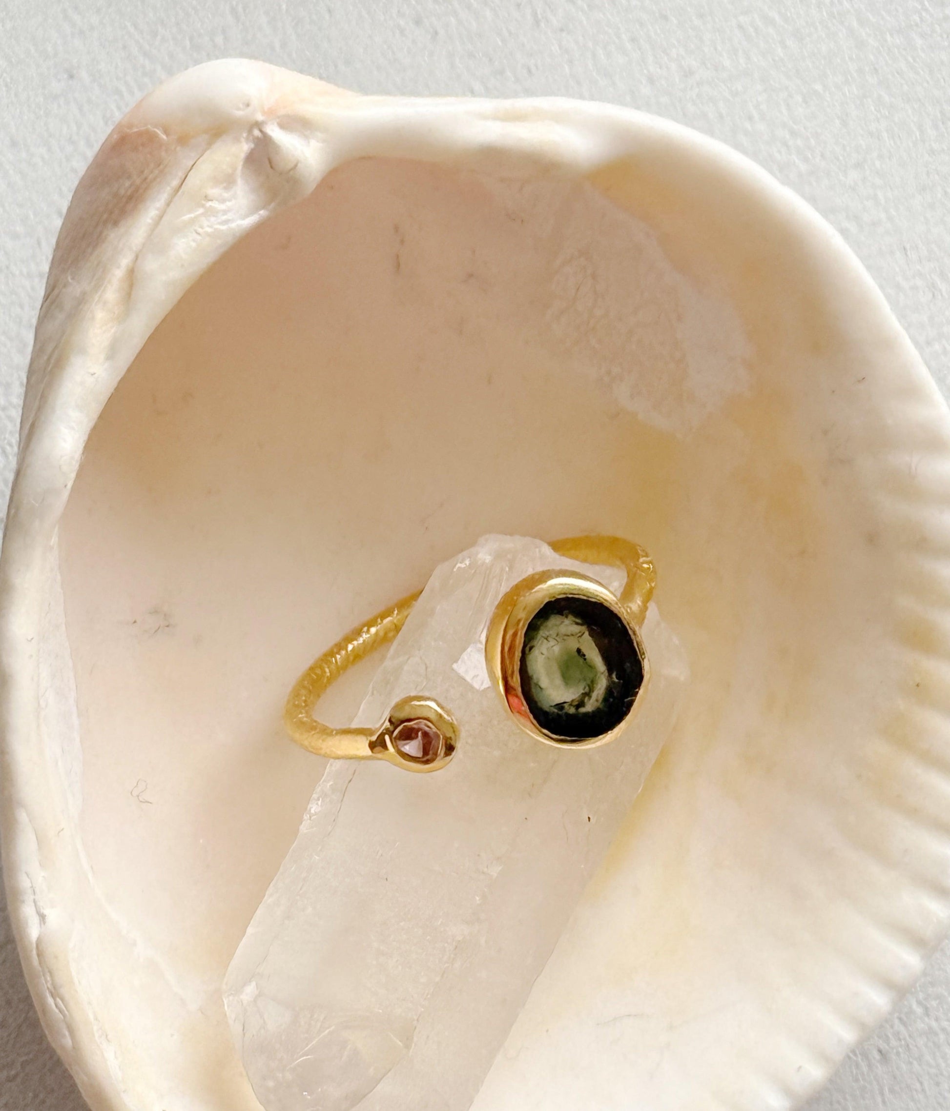 Žiedas "Širdies magija”