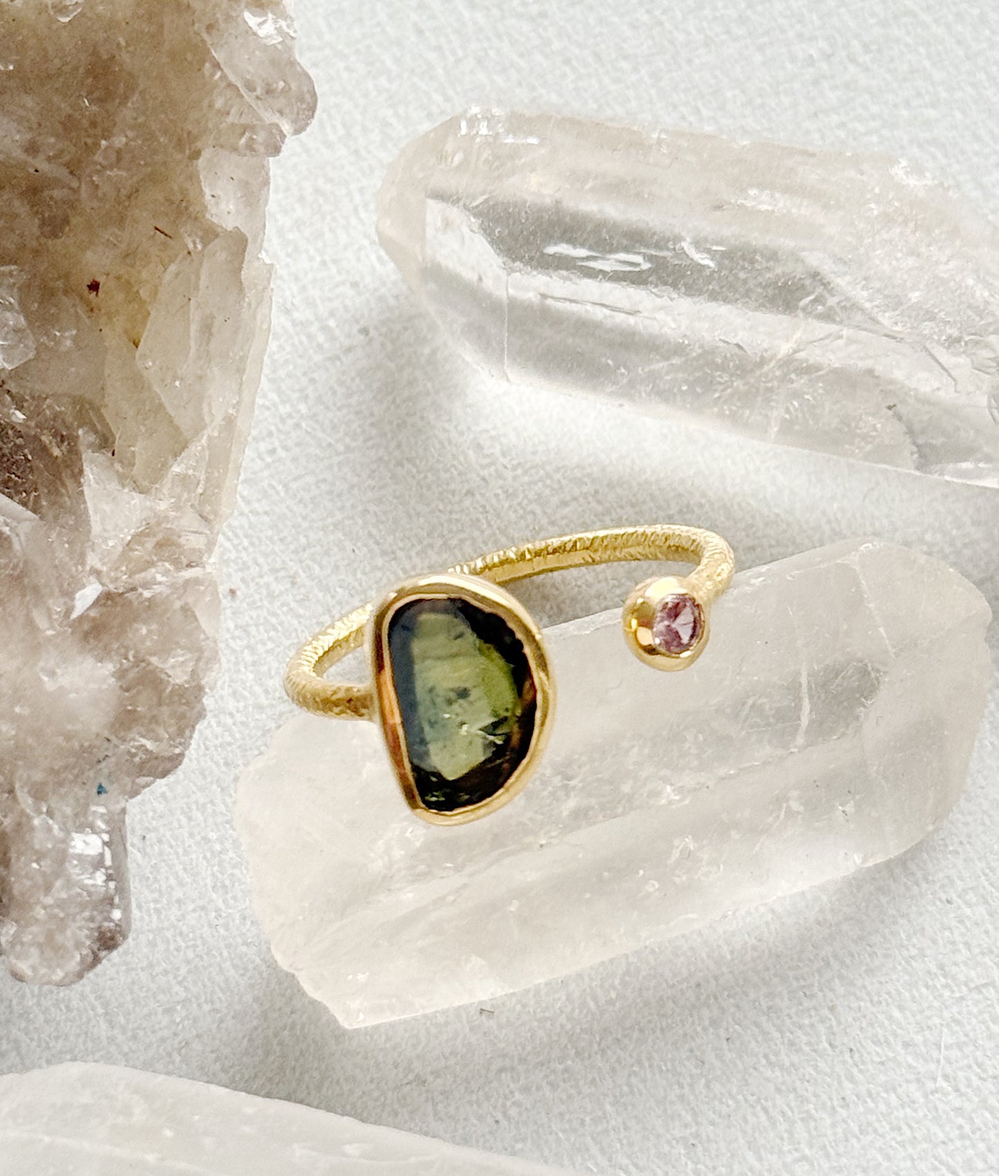 Žiedas "Širdies magija”