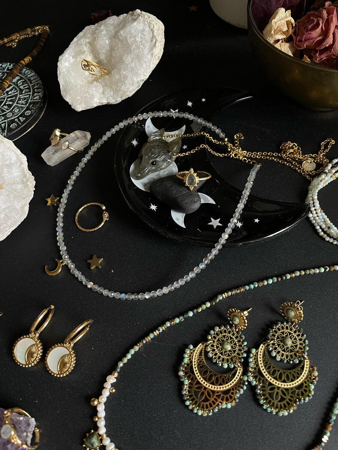 Žiedas su labradoritu "Magiškas"