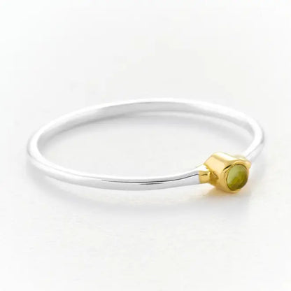 Sudraba gredzens ar peridotu