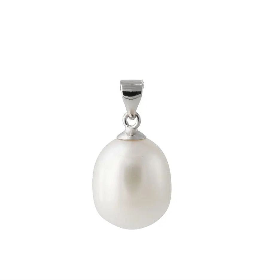 Grand Chain with Pearl Pendant